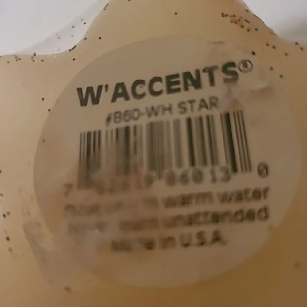 W accents Floating Candles